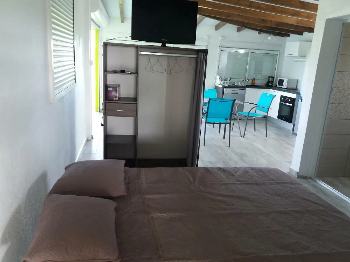 Apartamento Locakaz Sainte-Anne  0*, Sainte-Anne (Grande-Terre)